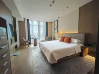 Jia Rui Hotel (Chongqing Yuanjiagang Metro Station) Hotel dekat Jiulongwaitan Square