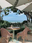 Four Seasons Resort Palm Beach - breakfast