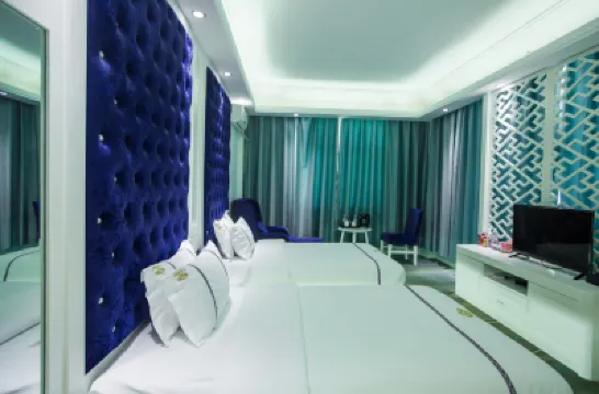 Yulong Business Hotel Hotels near Lincang Railway Station