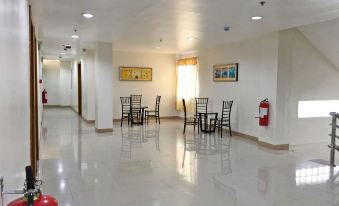 Meaco Royal Hotel- Lucena