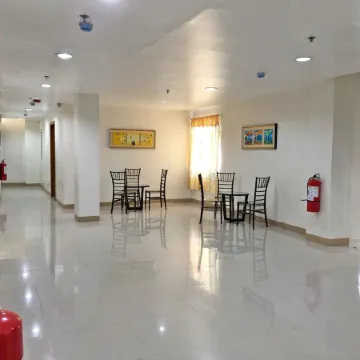 Meaco Royal Hotel- Lucena