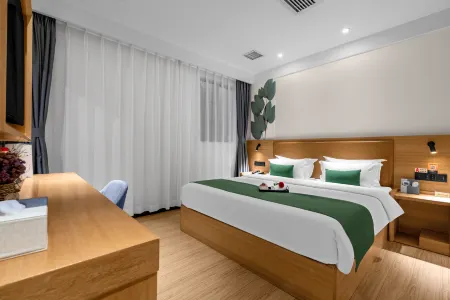 GreenTree Inn (Kunming Jinying shopping plaza, Nanping pedestrian street)