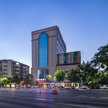 Me Young Me House Hotel (Chenzhou Beihu Youa Square)