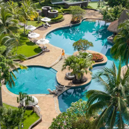 Le Méridien Shimei Bay Beach Resort & Spa