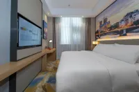 Vienna Hotel Zhengzhou Nanyang Road xinglongpu subway station Hotels near Shenglong Huijin Square