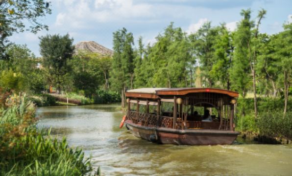 Livetour International Apartment(Jiangmen Heshan Gulao Watertown)