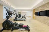 Holiday Inn Express Shenyang Tawan (Shenyang Xingshun Night Market)
