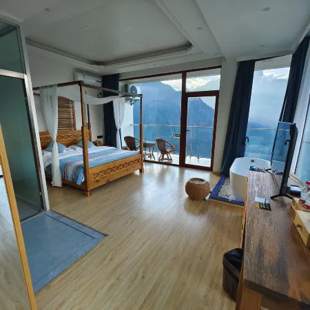 Fugong Old Mdeng Yunjing Yuanshe Homestay