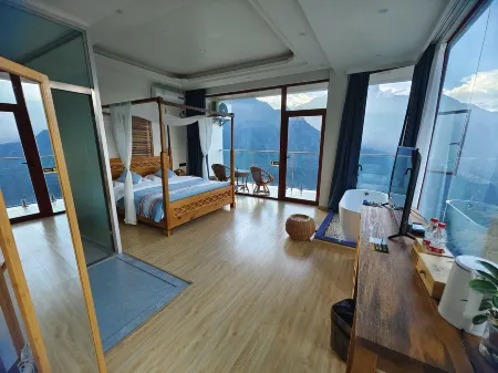 Fugong Old Mdeng Yunjing Yuanshe Homestay