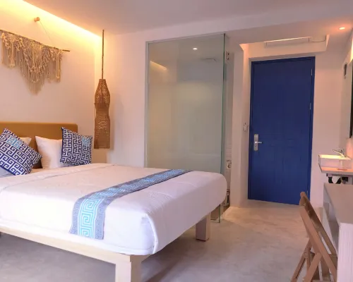 Little Mykonos Hotels near Merdeka Building
