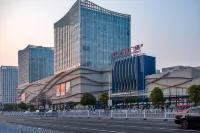 Bairui Hotel (Xuzhou Wanda Plaza Yunlong Huafu Branch)