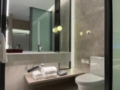 Golden Diamond International Hotel