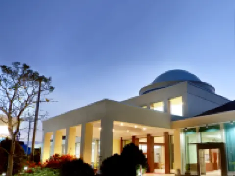 Sahid Azizah Syariah Hotel and Convention Kendari Hoteles en Kendari