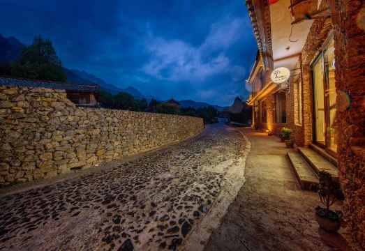 Tingfengboyuan Courtyard Green Forest Wild Luxury Holiday Homestay