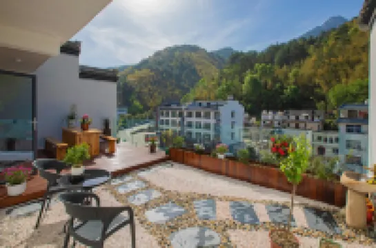 Yunmeng Xiaozhu Homestay Hôtels à proximité de : Jiulong Waterfall