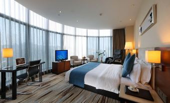 Rushi Hotel (Xiamen Convention Center Gaoqi Airport)