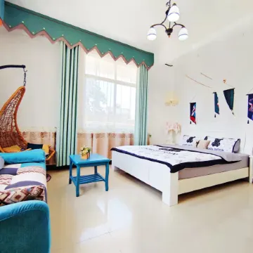 Beihai Bucket Yujiao Homestay (Weizhou Island West Point Wharf Branch) Отели рядом с достопримечательностью «Moon Square»
