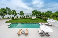 Dianshan Lake Jiuyue Shiguang · Lakeside Swimming Pool Party Resort Villa