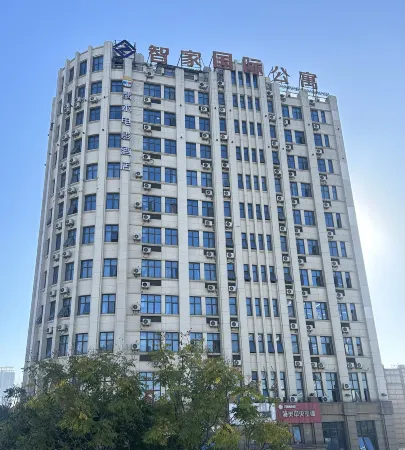 Feimu Movie Hotel (Ningbo Ocean World Fuming Road Subway Station) Отели рядом с достопримечательностью «Zhejiang Pharmaceutical College»