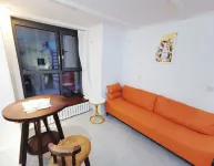 Baoding East Station Yuyu Loft Living Apartment