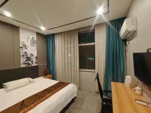 Gongqingcheng Jiangsheng Business Hotel