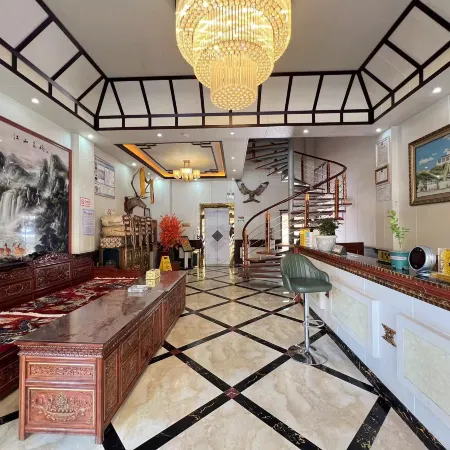 Xinlong Yalong Bay Theme Hotel