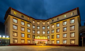 Lijin Resort Hotel (Chuanzhusi Tourist Center)