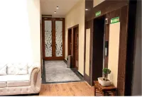 Goroomgo Hotel Singla Residency Kangra