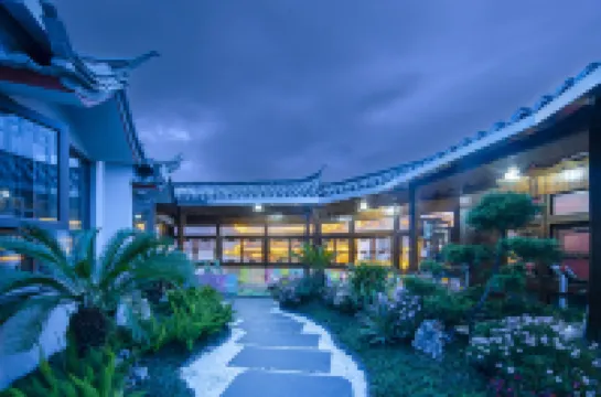 Oriental Garden Inn (Lijiang Old Town Watermill)