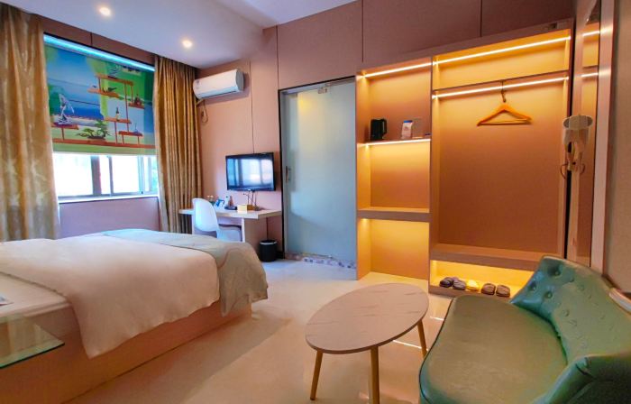 Tian Dongyu Chen Fashion Hotel