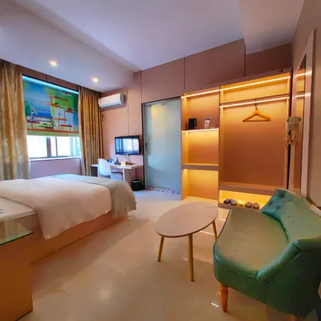 Tian Dongyu Chen Fashion Hotel