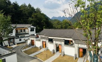 wufeng hotel