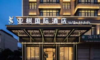 Yashu International Hotel