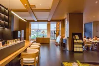 inghong Qiuguo Hospitable Designer Minimalist Art Resort in Xishuangbanna