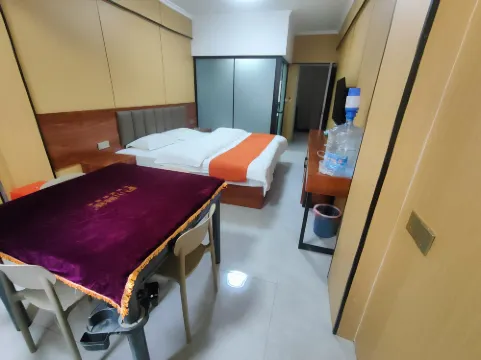 Fangcheng Guangzheng Hotel