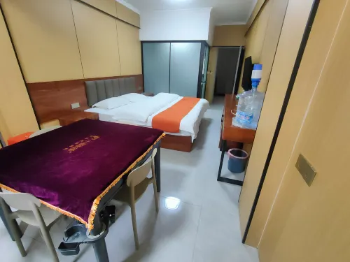 Fangcheng Guangzheng Hotel