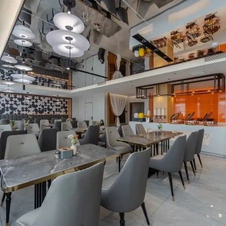 Xilinhot Man Ting Hotel (Weiduli Square Store)