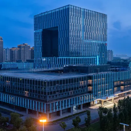 Radisson RED Hotel Jingjiang Financial Business District