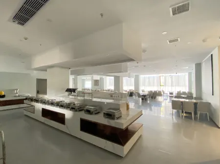 Aifei Hotel (Enshi Railway Station & Airport Branch) Отели рядом со станцией Enshi Railway Station