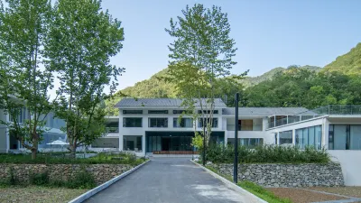 隱居鄉里左手香民宿