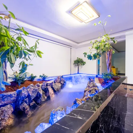 Wenshan Tingyue Smart Hotel (Qihua Square)