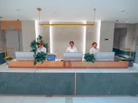 Magnolia Hotel (Hami Railway Station Branch) クムル市のホテル