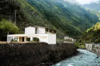 Huanxi Zero Kilometer Homestay (Lixiaolu Bipenggou)