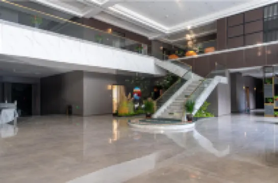 โรงแรมแกรนด์รุ่ยซี สาขา ว่านด้าพลาซ่า ผานจิน