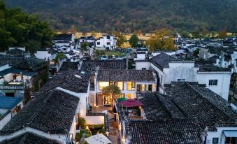 Hongcun Scenic Area Zhishu B&B