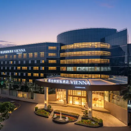 Vienna International Hotel Shenzhen University City Xili Branch Отели рядом с достопримечательностью «Старый город»