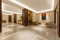 Tongren Yanhe Jinding Hotel (Yanhe County Government Square Branch)