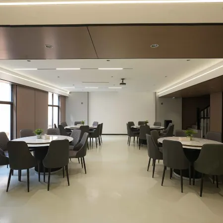 Mile Nanjing North Wind Private Hot Spring Homestay