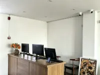 Hotel Kailash & Namunani View Hotels in Purang
