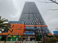 IDJ Love E-sports Homestay (Hangzhou Wahaha Building Mingxing Road Subway Station)